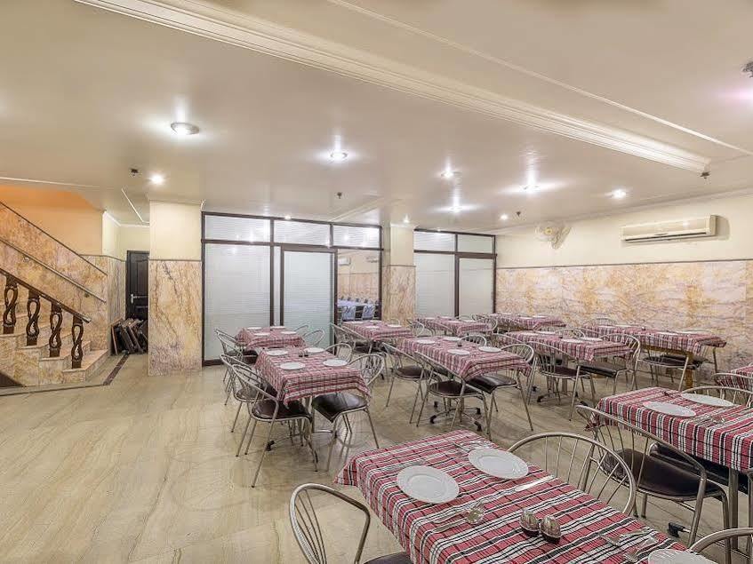 Treebo Trend Singh Sons Karol Bagh Hotel New Delhi Exterior foto